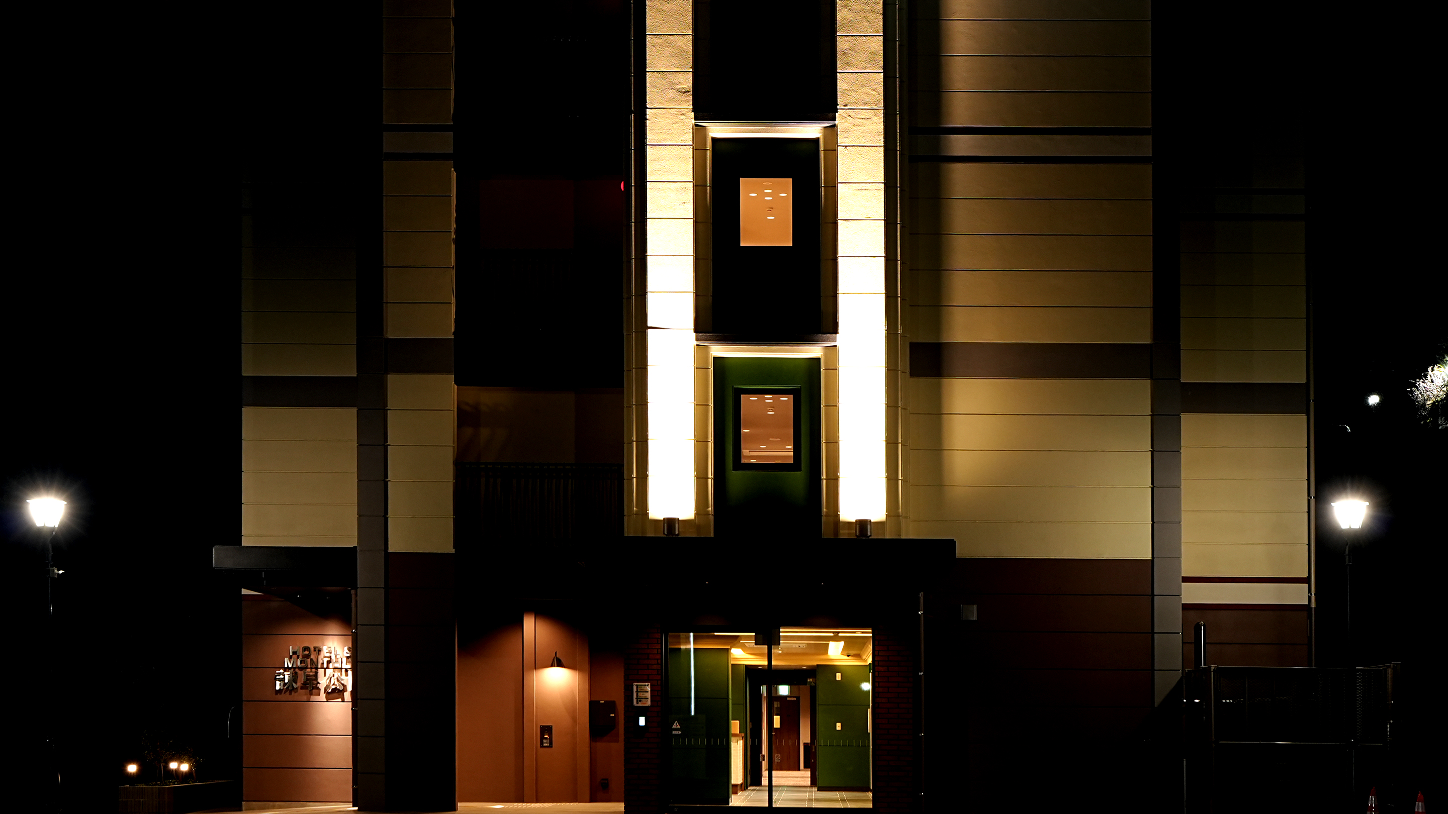 ホテル＆マンスリー諫早公園