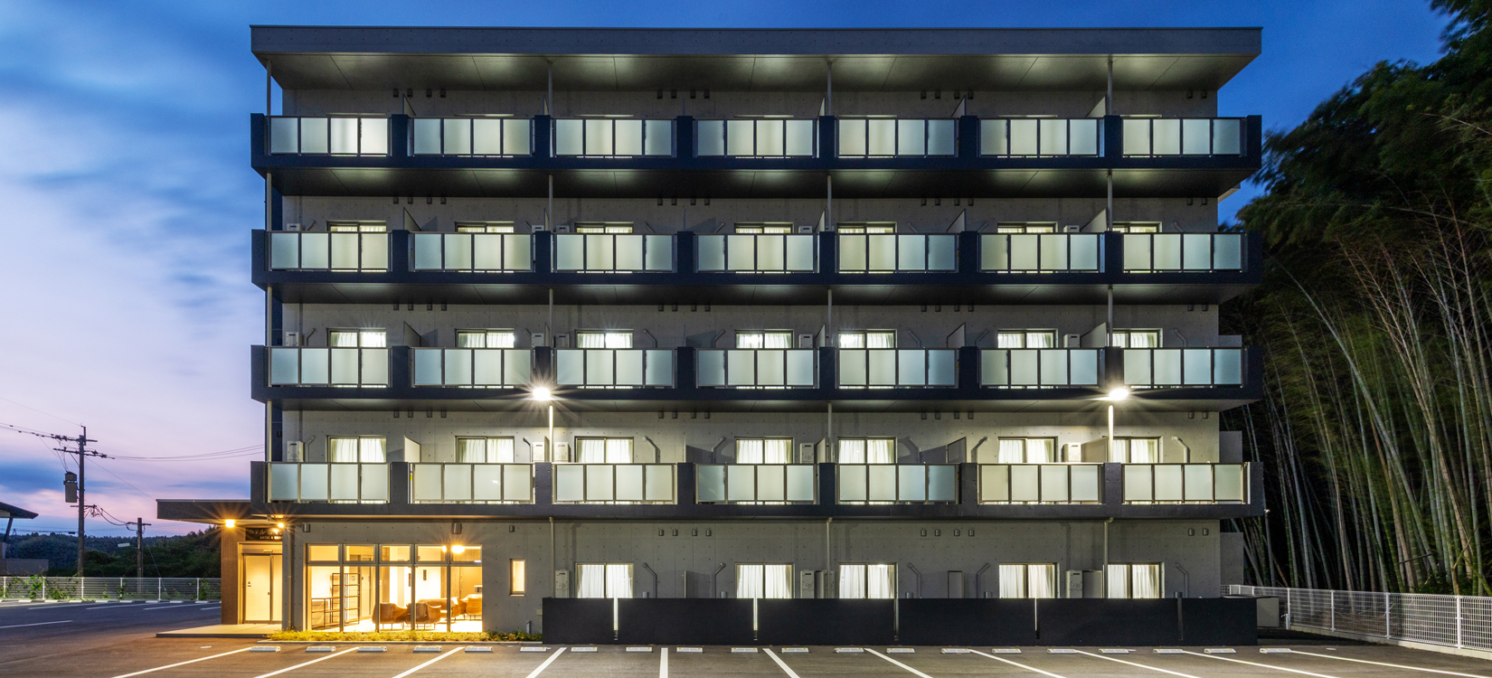 シングルルーム70室